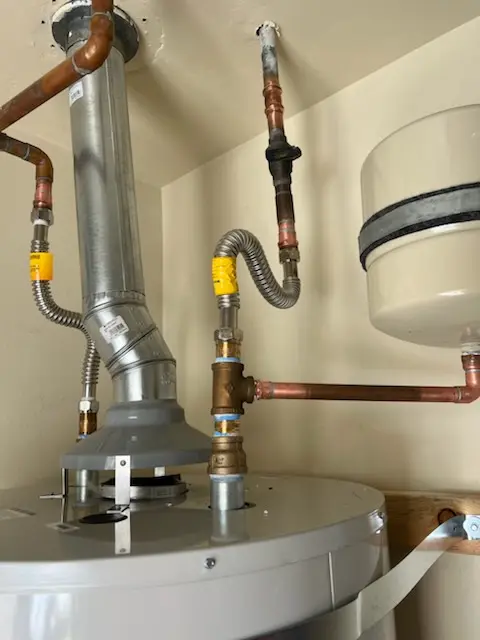 Water heater installation and plumbing repair in Land O'Lakes